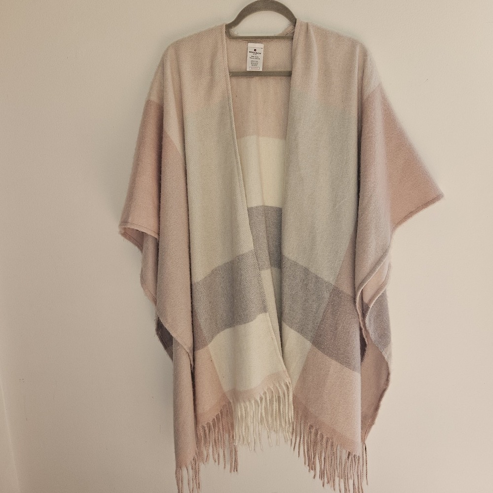 Woolrich One Size Shawl Polyester Viscose‎ Blend Soft Tassel Women Pink White